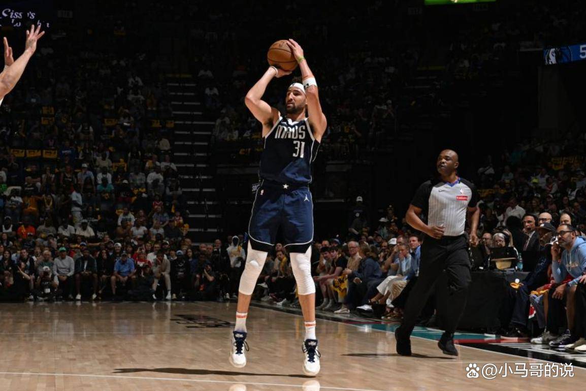 独行侠主场大胜灰熊，全队表现抢眼的简单介绍